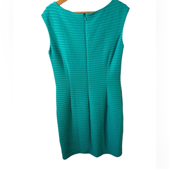 London Times turquoise bodycon midi dress in size 12. Great for travel! - Picture 2 of 6
